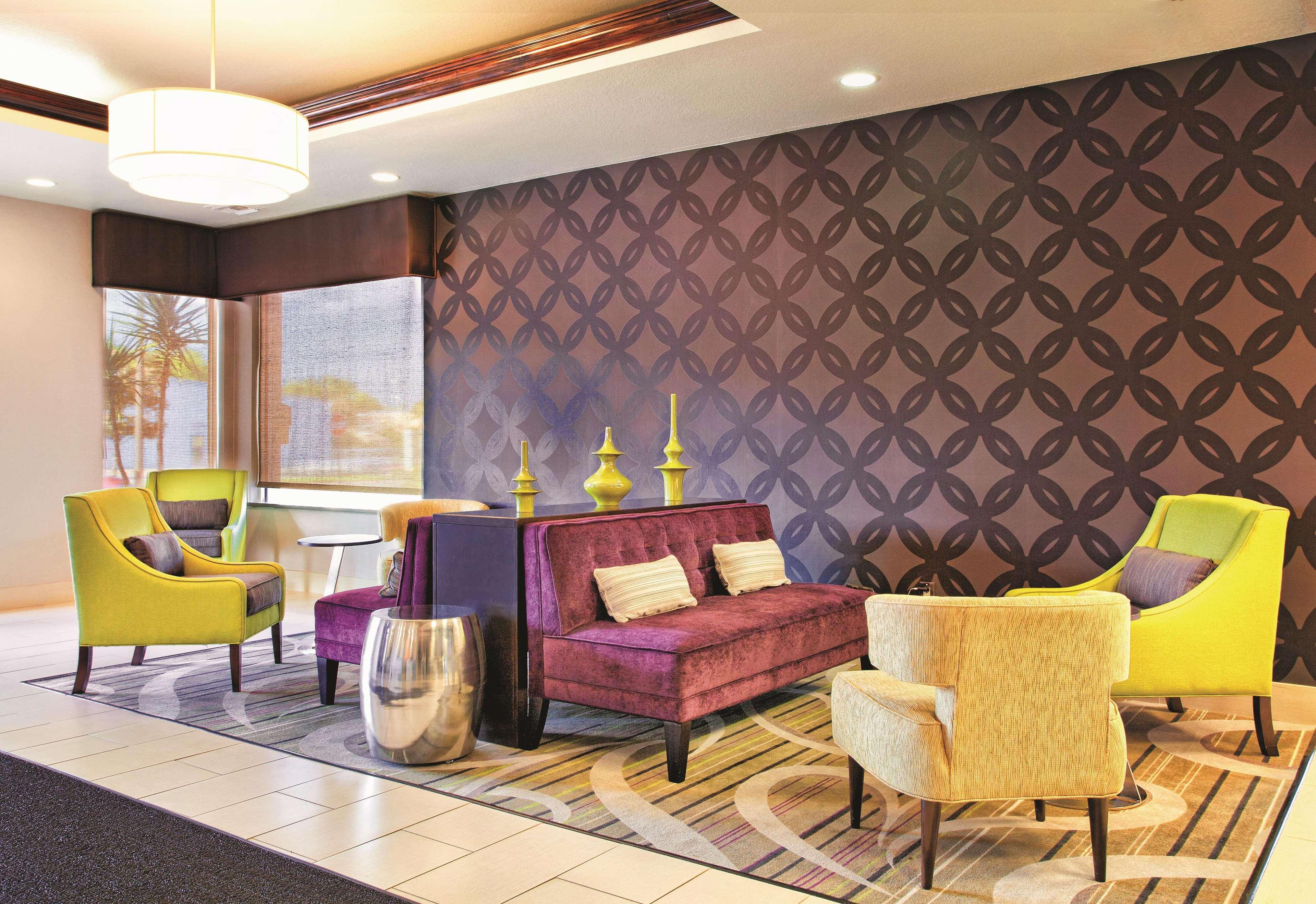 La Quinta By Wyndham Tampa Bay Area-Tampa South Hotell Exteriör bild