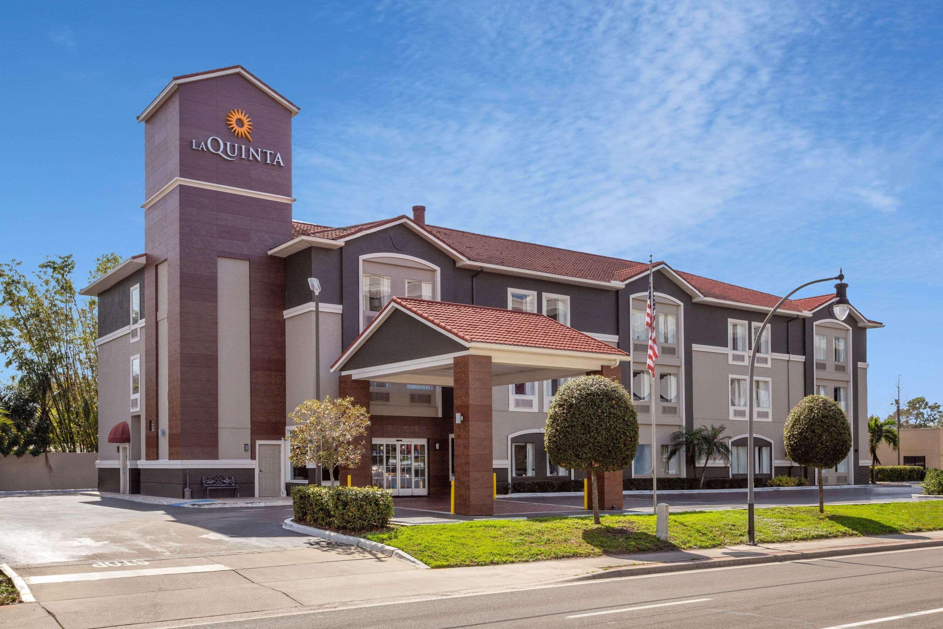 La Quinta By Wyndham Tampa Bay Area-Tampa South Hotell Exteriör bild