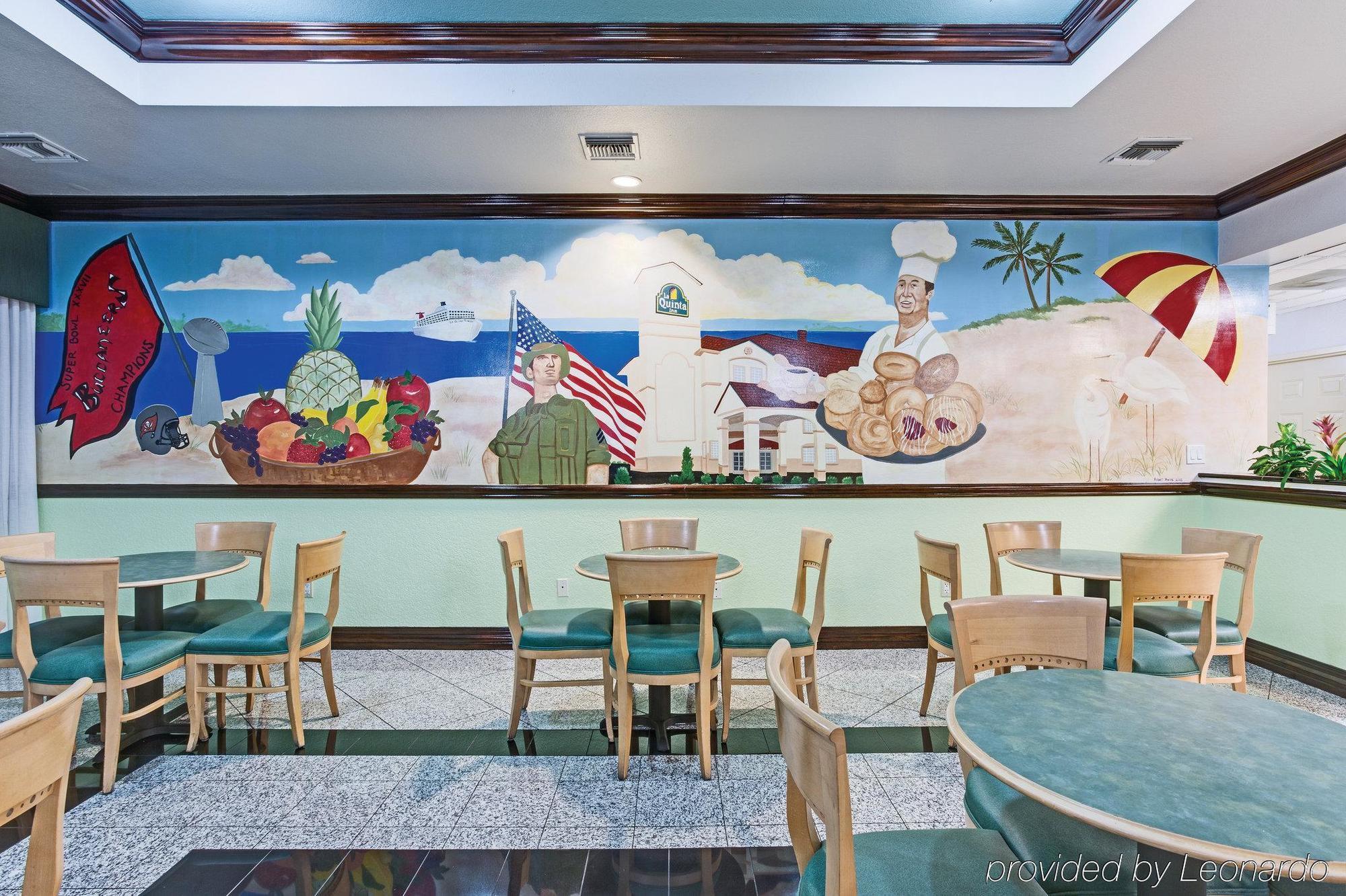 La Quinta By Wyndham Tampa Bay Area-Tampa South Hotell Exteriör bild