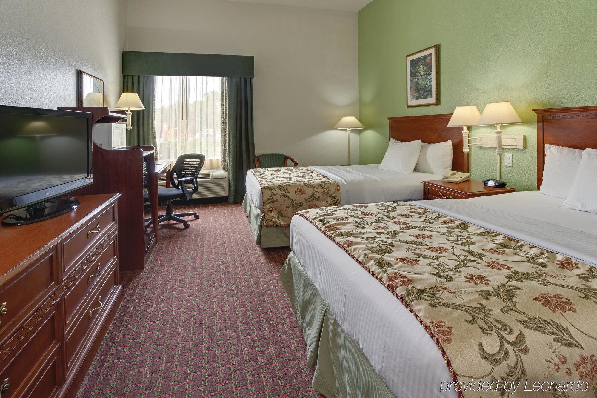 La Quinta By Wyndham Tampa Bay Area-Tampa South Hotell Exteriör bild